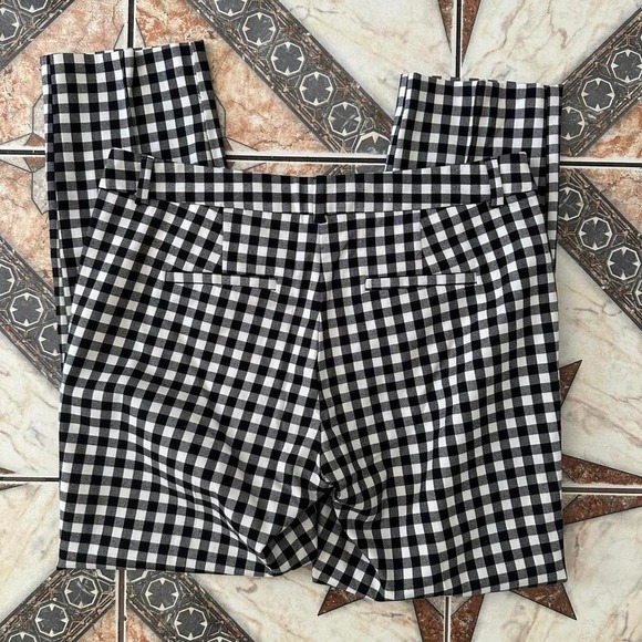 Elle Pants - ELLE Gingham Ankle Pants Size 6